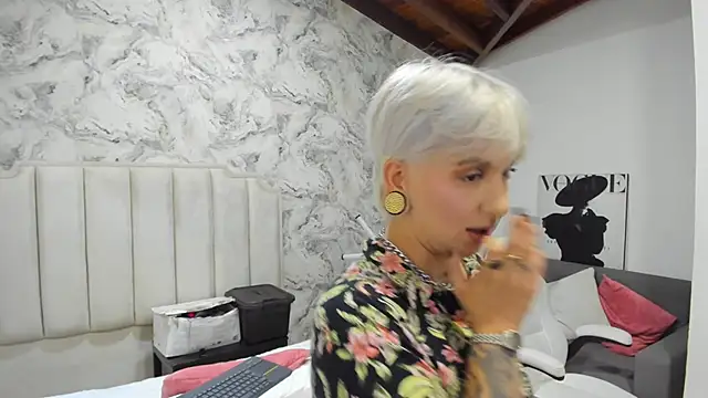 amy ink online show from 09-19-25, 11:22