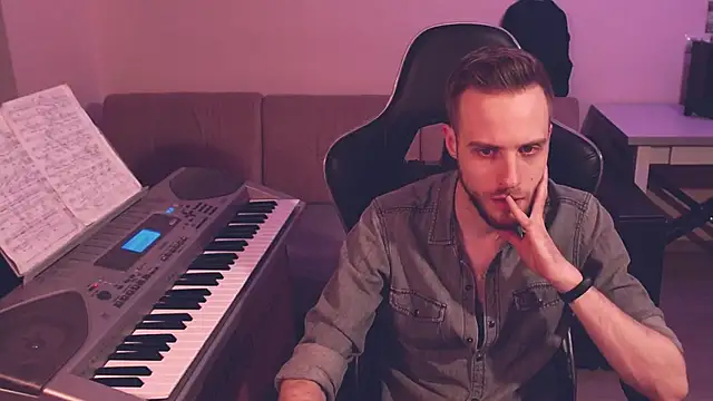 Sweetparker online show from 12-21-24, 06:02