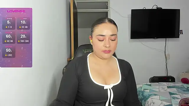 ReyleDoll online show from 07-27-26, 11:23