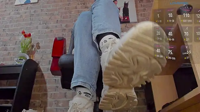 MrsVenus online show from 03-13-25, 01:40