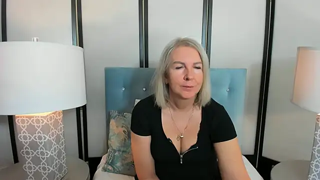 EricaTop online show from 12-21-24, 06:09