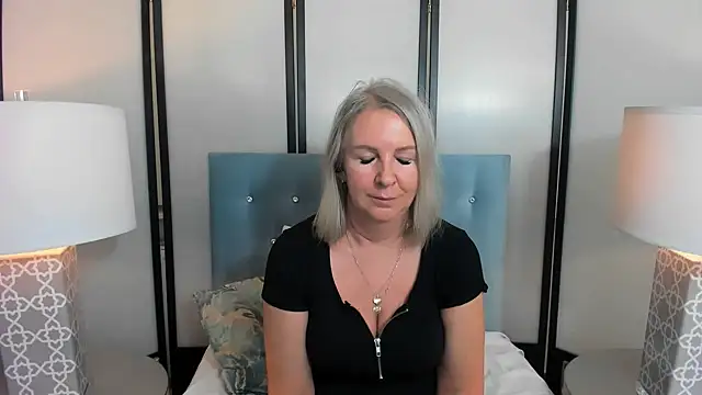 EricaTop online show from 02-26-25, 09:37