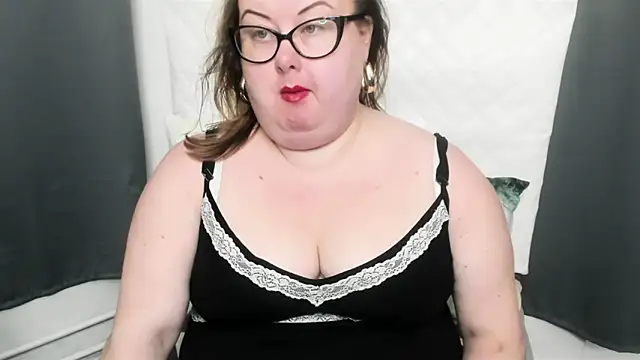 Snapshot of dirtyBonnie chatting on 12-06-24, 05:20 dirtyBonnie online show from 12-06-24, 05:20