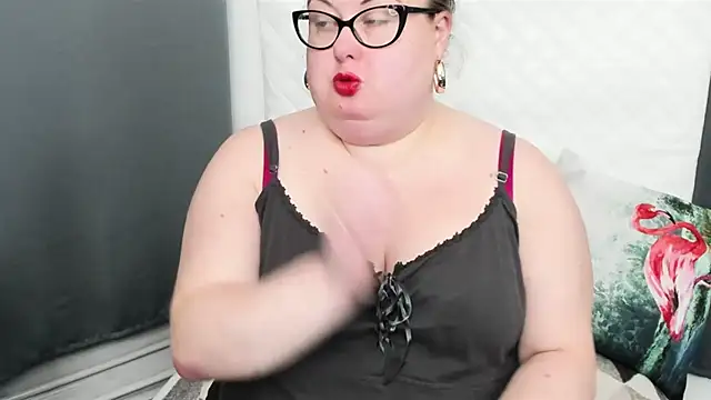 Snapshot of dirtyBonnie chatting on 12-28-24, 05:55 dirtyBonnie online show from 12-28-24, 05:55