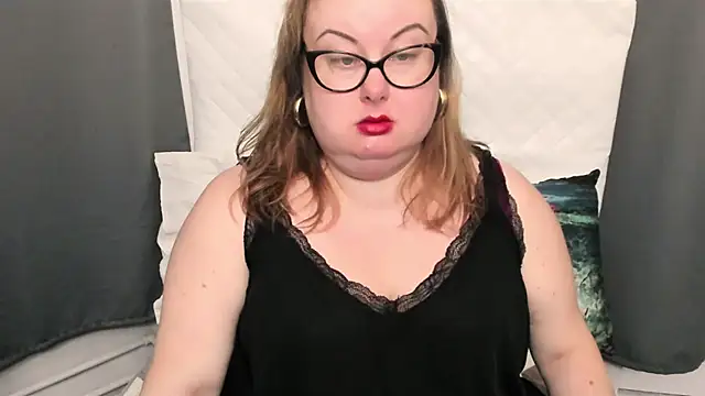 Snapshot of dirtyBonnie chatting on 01-21-25, 05:05 dirtyBonnie online show from 01-21-25, 05:05