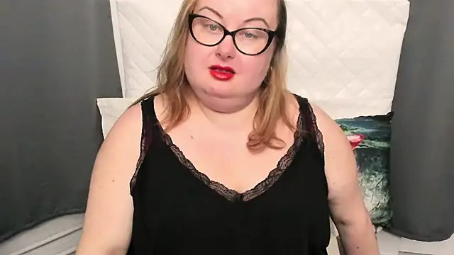 Snapshot of dirtyBonnie chatting on 01-21-25, 08:08 dirtyBonnie online show from 01-21-25, 08:08