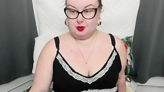 Snapshot of dirtyBonnie chatting on 03-04-25, 07:01 dirtyBonnie online show from 03-04-25, 07:01