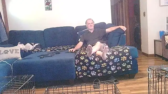 Snapshot of Sweet_Sexy1963 chatting on 10-01-25, 02:45 Sweet Sexy1963 online show from 10-01-25, 02:45