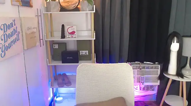 Snapshot of AsianMariaTs chatting on 12-04-24, 05:55 AsianMariaTs online show from 12-04-24, 05:55