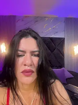 Snapshot of Zafira_Alabi chatting on 12-02-25, 07:42 Zafira Alabi online show from 12-02-25, 07:42