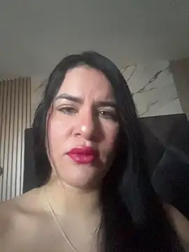 Snapshot of Zafira_Alabi chatting on 12-04-25, 06:16 Zafira Alabi online show from 12-04-25, 06:16