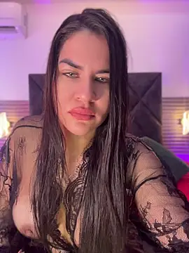 Zafira Alabi online show from 06-14-26, 02:41