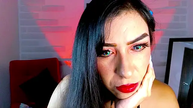 Snapshot of sky_girl1 chatting on 12-11-24, 03:56 sky girl1 online show from 12-11-24, 03:56