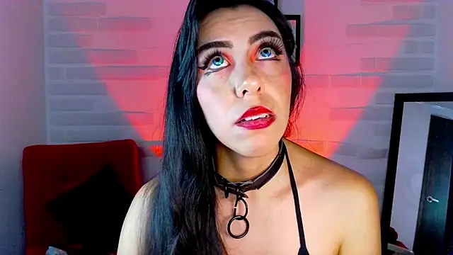 Snapshot of sky_girl1 chatting on 12-11-24, 06:58 sky girl1 online show from 12-11-24, 06:58