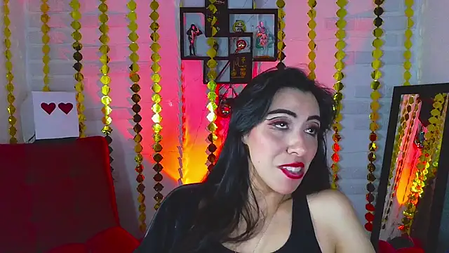 Snapshot of sky_girl1 chatting on 02-27-25, 06:50 sky girl1 online show from 02-27-25, 06:50