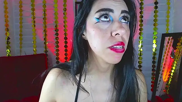 Snapshot of sky_girl1 chatting on 02-28-25, 06:54 sky girl1 online show from 02-28-25, 06:54