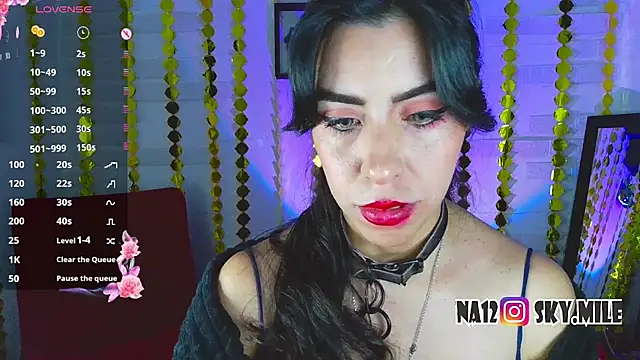 Snapshot of sky_girl1 chatting on 03-06-25, 02:09 sky girl1 online show from 03-06-25, 02:09