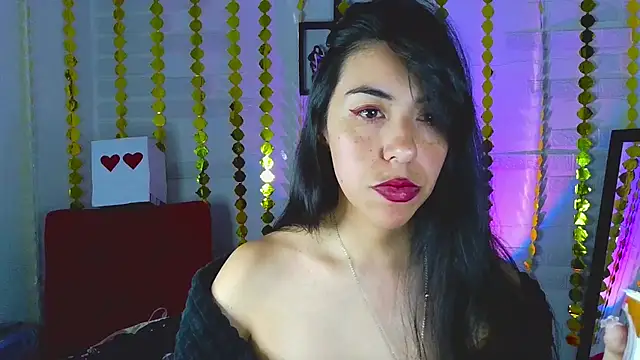 Snapshot of sky_girl1 chatting on 03-09-25, 12:42 sky girl1 online show from 03-09-25, 12:42