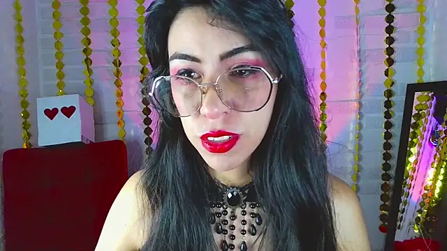 Snapshot of sky_girl1 chatting on 03-11-25, 04:10 sky girl1 online show from 03-11-25, 04:10