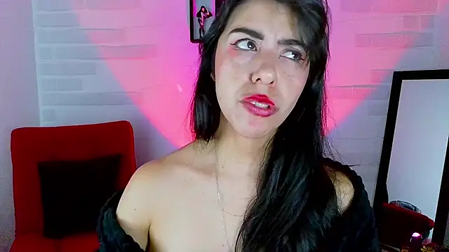 Snapshot of sky_girl1 chatting on 03-21-25, 05:43 sky girl1 online show from 03-21-25, 05:43