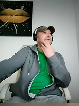 Snapshot of nadir_sinz chatting on 03-28-26, 05:40 nadir sinz online show from 03-28-26, 05:40