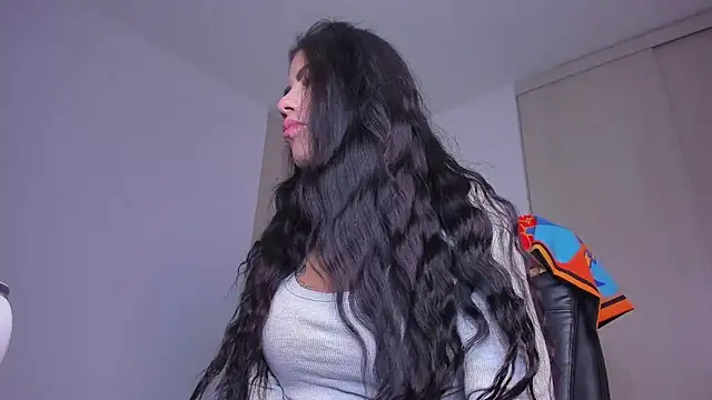 Snapshot of Lisegg_ chatting on 10-28-25, 10:08 Lisegg online show from 10-28-25, 10:08