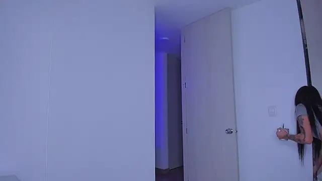 Lisegg  online show from 02-24-26, 10:24