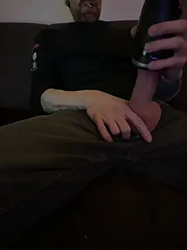 LionBoy1976 online show from 12-29-24, 06:35