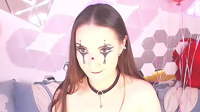 Snapshot of LexiKiss chatting on 02-07-25, 12:06 LexiKiss online show from 02-07-25, 12:06