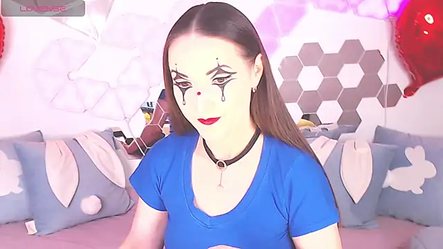 Snapshot of LexiKiss chatting on 03-08-25, 07:27 LexiKiss online show from 03-08-25, 07:27