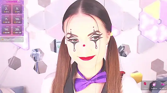 Snapshot of LexiKiss chatting on 09-26-25, 06:39 LexiKiss online show from 09-26-25, 06:39