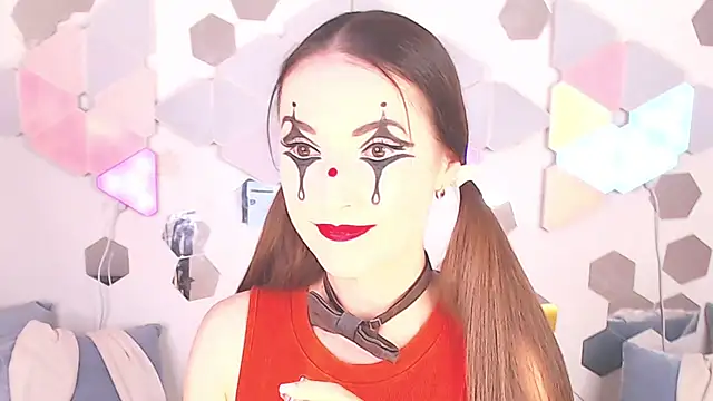 LexiKiss online show from 11-08-25, 10:41