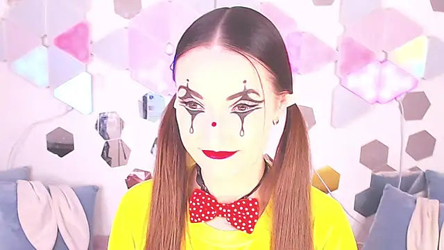 LexiKiss online show from 12-02-25, 10:38