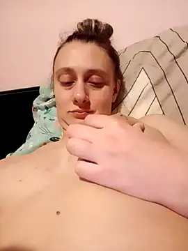 SexyAmanda32 online show from 01-04-25, 07:55