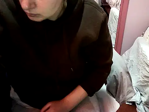 SexyAmanda32 online show from 03-07-25, 10:24