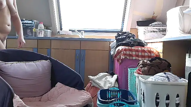 SexyAmanda32 online show from 03-09-26, 12:53