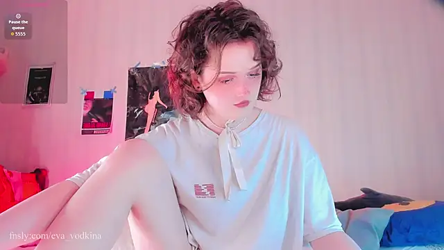 eva vodkina online show from 07-25-26, 11:35