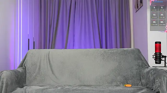 Snapshot of NickHOWLEN chatting on 12-04-24, 06:50 NickHOWLEN online show from 12-04-24, 06:50