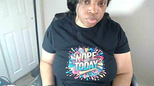 Sexymona1218 online show from 04-22-26, 07:59