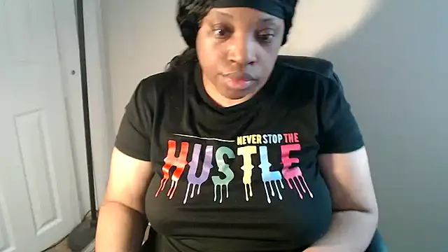 Sexymona1218 online show from 04-25-26, 03:20