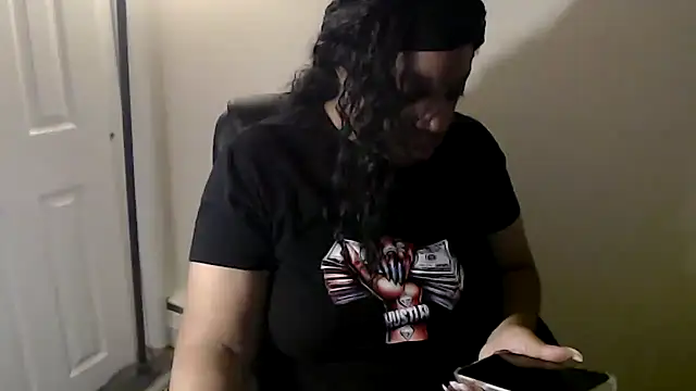 Sexymona1218 online show from 04-26-26, 05:49