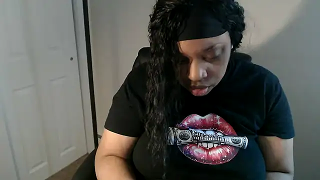 Sexymona1218 online show from 04-27-26, 06:06