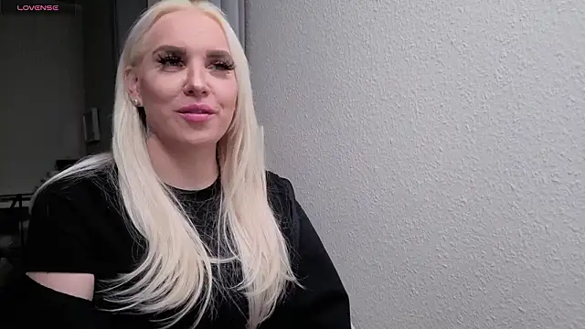 MIA-XXX online show from 03-08-26, 07:28