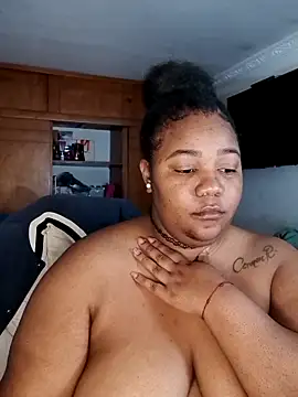 Snapshot of Daddys_girl1 chatting on 10-01-25, 06:19 Daddys girl1 online show from 10-01-25, 06:19