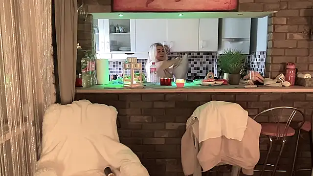 Snapshot of Monageil chatting on 02-02-25, 09:08 Monageil online show from 02-02-25, 09:08