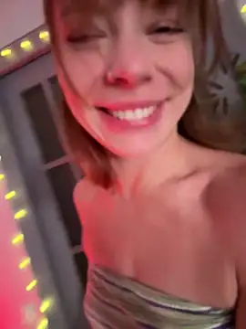 Oopsfoxy online show from 12-15-24, 05:34