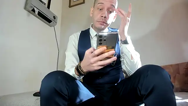 viraglaci18xh online show from 02-27-26, 01:00