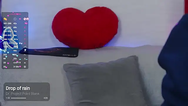 Snapshot of -Lorik- chatting on 01-28-25, 12:26 -Lorik- online show from 01-28-25, 12:26