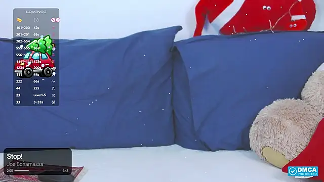 Snapshot of -Lorik- chatting on 12-19-25, 07:43 -Lorik- online show from 12-19-25, 07:43