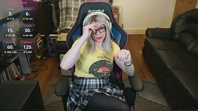 KelseyCobalt online show from 02-15-26, 09:44